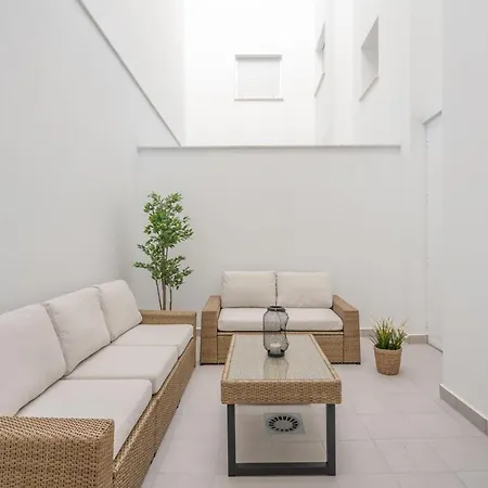 شقة Family By Costarentals - Ref 111